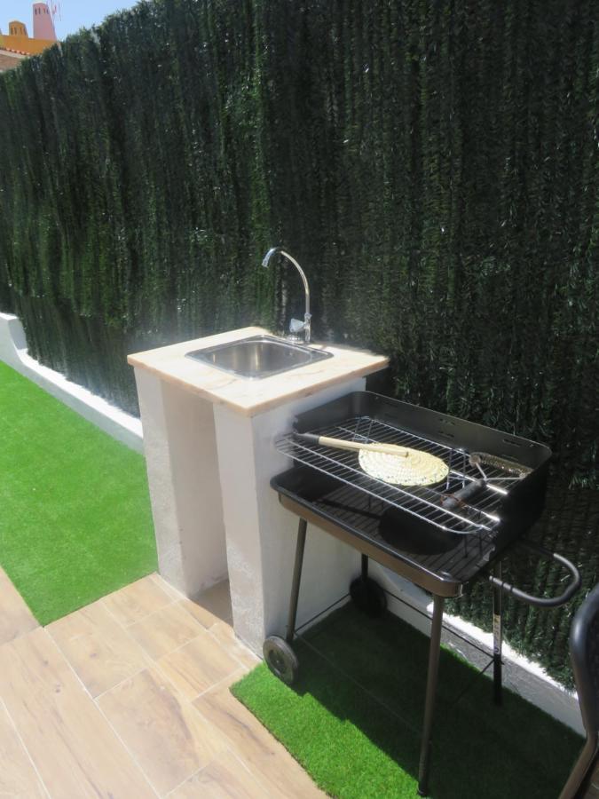 Moradia Geminada V2- Piscina Privada Villa Quarteira Luaran gambar