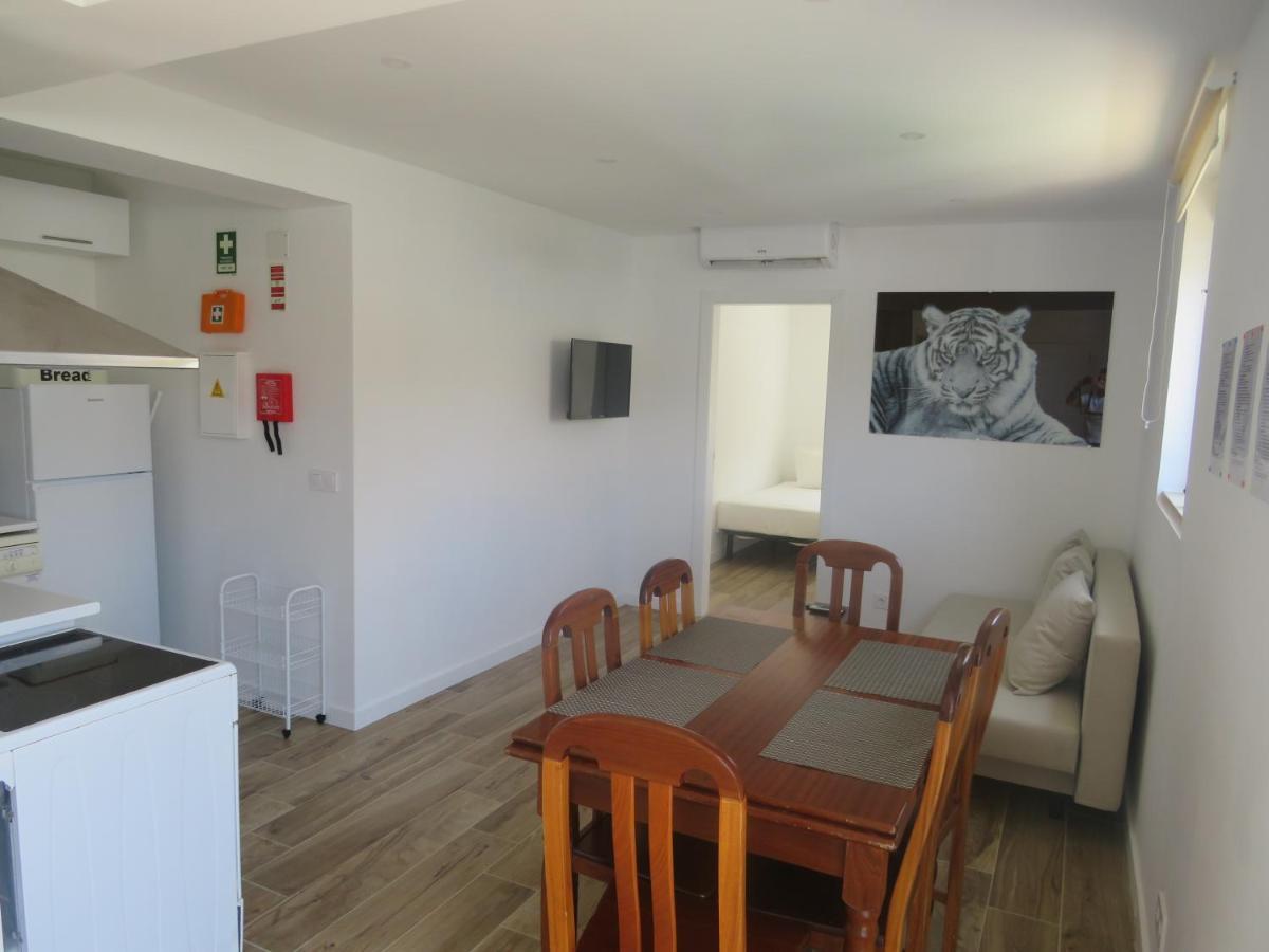 Moradia Geminada V2- Piscina Privada Villa Quarteira Luaran gambar