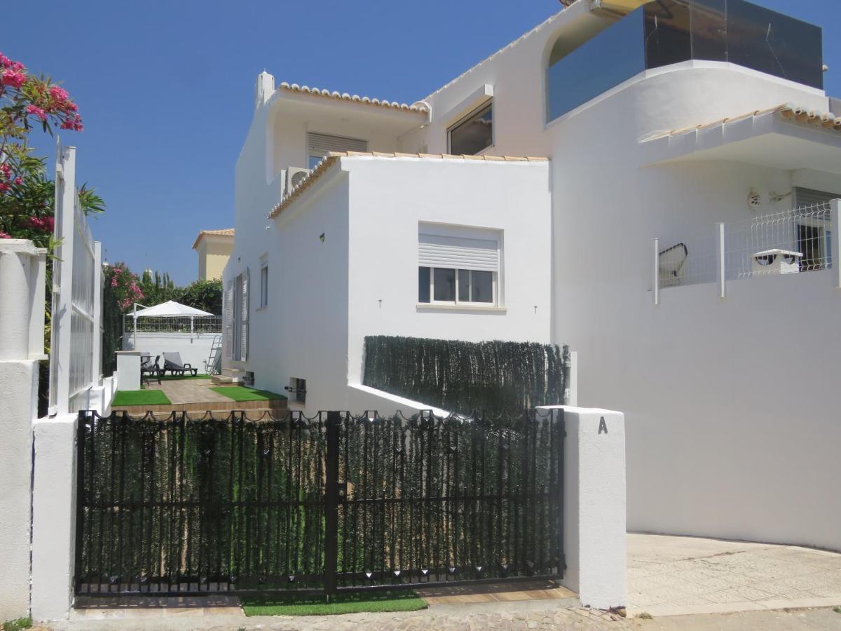 Moradia Geminada V2- Piscina Privada Villa Quarteira Luaran gambar